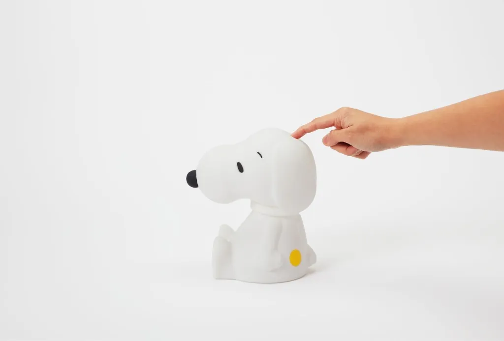 aydinlatma-snoopy-first-light-87cd.webp