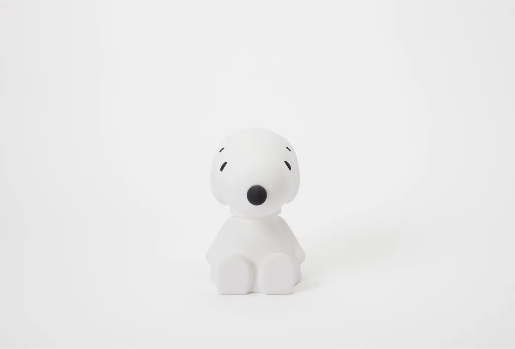 aydinlatma-snoopy-first-light-45e2.webp