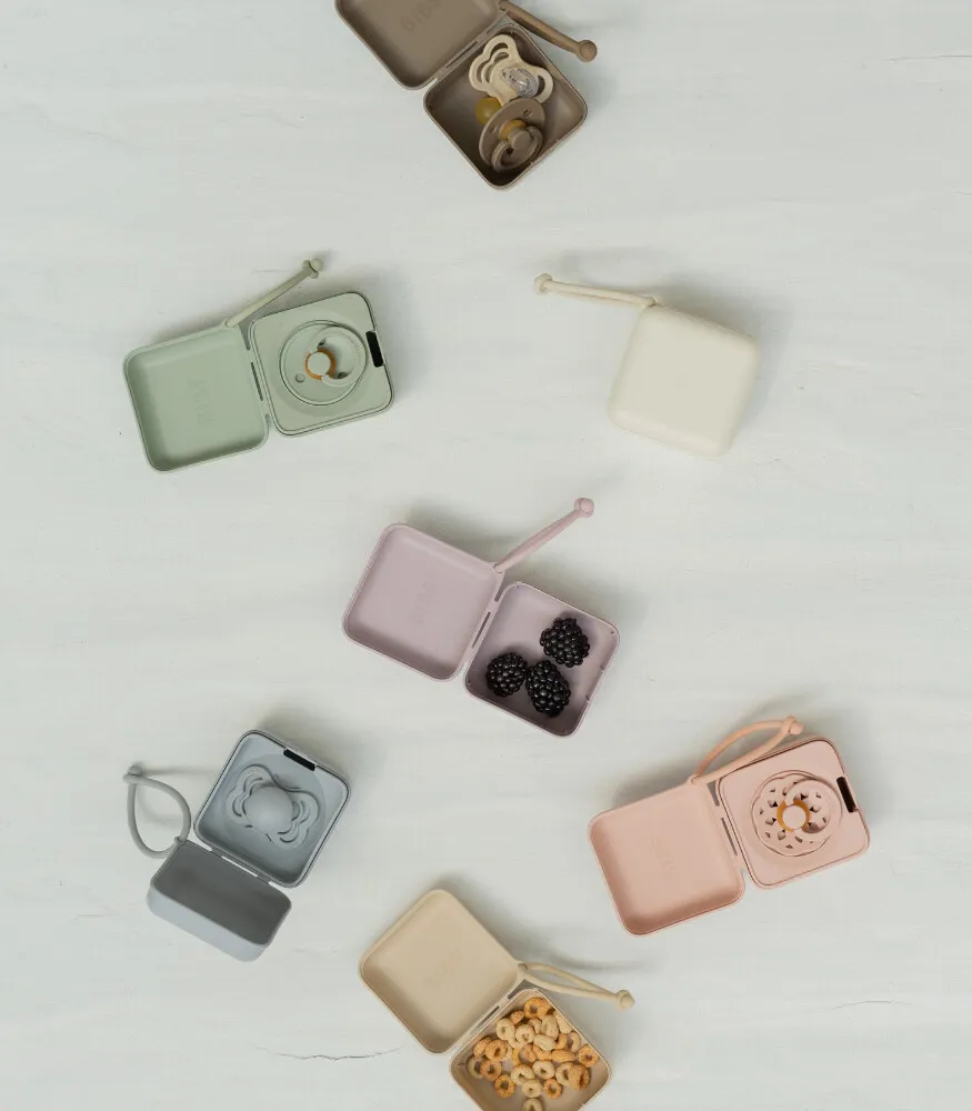 bibs-emzik-kutusu-pacifier-box-keyif-bebesi-9-875x1000.webp