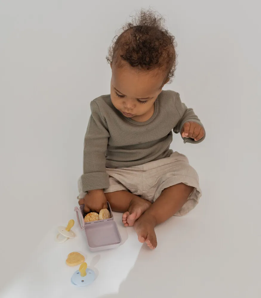 bibs-emzik-kutusu-pacifier-box-keyif-bebesi-1-875x1000.webp