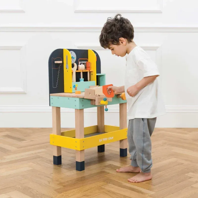 le-toy-van-alexin-calisma-tezgahi-959e8e.webp