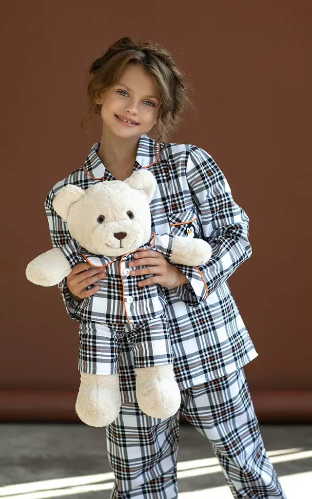 Alle_Pyjama_Set_with_Matching_Teddy_Soft_Cozy_Sleepwear_Gift.webp